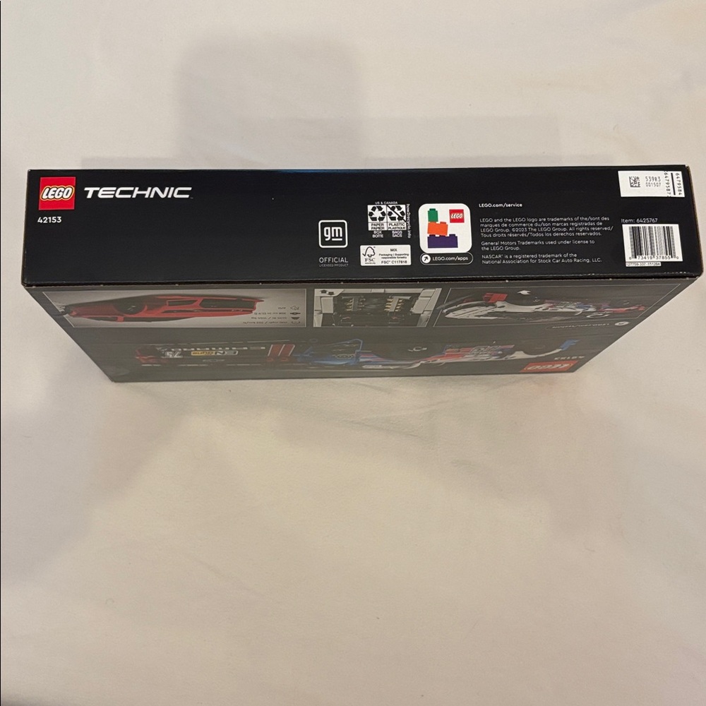 LEGO Technic NASCAR Chevy Camaro building set - Picture 3 of 5